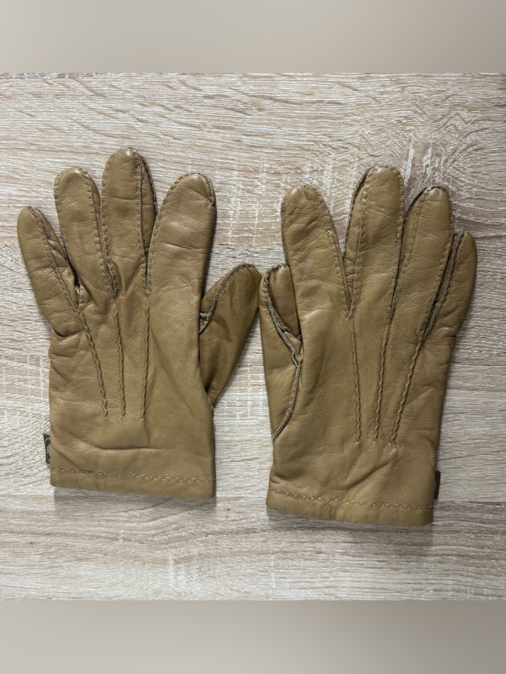 The Bridge Women Size 8.5 Beige Leather Wool Lined Gloves